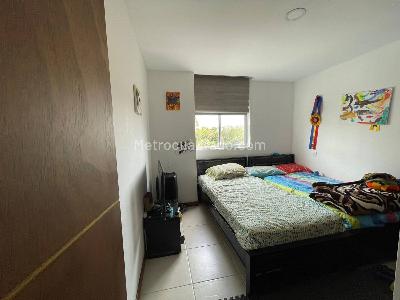 Apartamento de 3 alcobas en venta en San Antonio De Pereira, Rionegro, 92 m² · foto 8 de 9