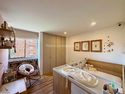 Apartamento de 2 alcobas en venta en Loma De Los Gonzalez, Medellín, 94 m² · foto 14 de 17
