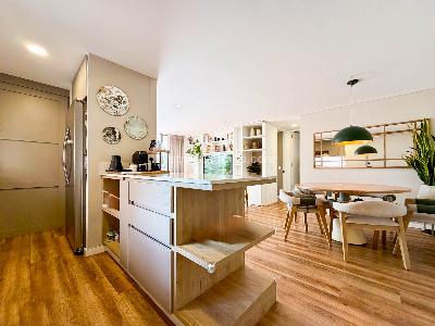 Apartamento de 2 alcobas en venta en Loma De Los Gonzalez, Medellín, 94 m² · foto 2 de 17