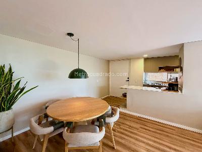 Apartamento de 2 alcobas en venta en Loma De Los Gonzalez, Medellín, 94 m² · foto 4 de 17