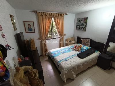 Apartamento de 3 alcobas en venta en Multicentro, Cali, 85 m² · foto 5 de 8