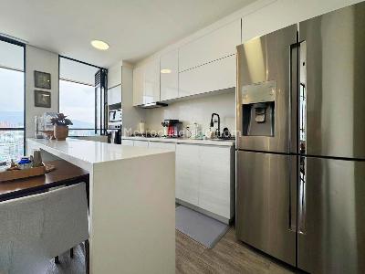 Apartamento en venta en Lalinde, Medellín · foto 2 de 11