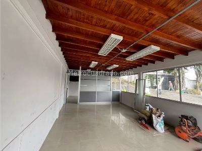 Casa de 5 alcobas en arriendo en Poblado San Lucas, Medellín, 1177 m² · foto 14 de 20