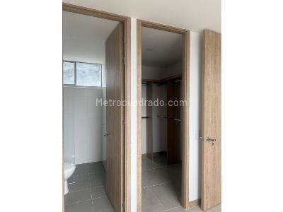 Apartamento de 3 alcobas en venta en Ojo De Agua, Rionegro, 121 m² · foto 10 de 16