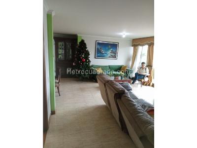 Apartamento en venta en Laureles, Medellín · foto 2 de 20