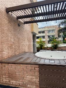 Apartamento de 4 alcobas en venta en Pance, Cali, 300 m² · foto 14 de 15