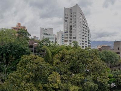 Apartamento de 2 alcobas en venta en Milla De Oro, Medellín, 176 m² · foto 12 de 20