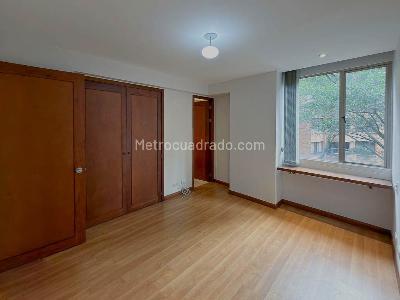 Apartamento de 2 alcobas en venta en Milla De Oro, Medellín, 176 m² · foto 15 de 20