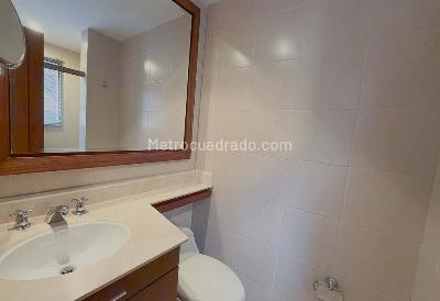 Apartamento de 2 alcobas en venta en Milla De Oro, Medellín, 176 m² · foto 18 de 20