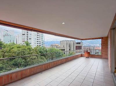 Apartamento de 2 alcobas en venta en Milla De Oro, Medellín, 176 m² · foto 3 de 20