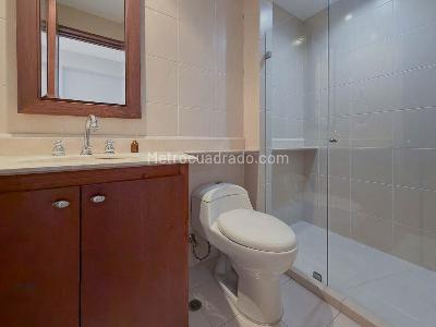 Apartamento de 2 alcobas en venta en Milla De Oro, Medellín, 176 m² · foto 8 de 20