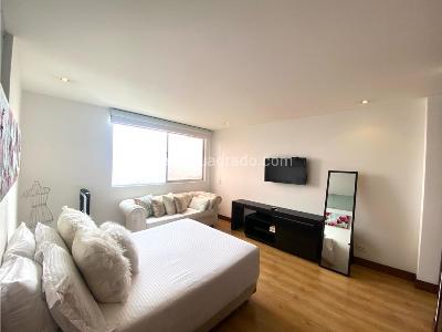Apartamento de 2 alcobas en arriendo en El Tesoro, Medellín, 147 m² · foto 10 de 16