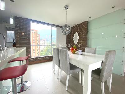 Apartamento de 2 alcobas en arriendo en El Tesoro, Medellín, 147 m² · foto 11 de 16