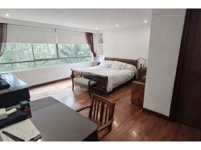 Apartamento de 3 alcobas en venta en El Poblado, Medellín, 245 m² · foto 7 de 19