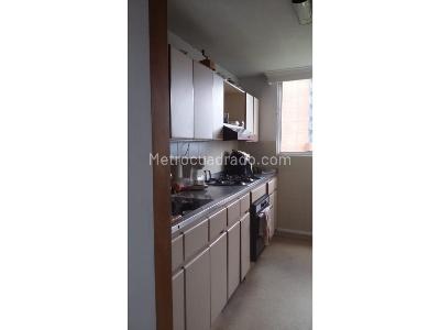 Apartamento de 4 alcobas en arriendo en Loma Del Tesoro, Medellín, 121 m² · foto 4 de 5