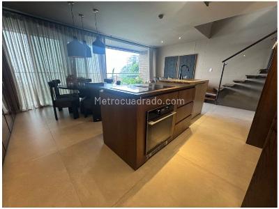 Casa de 3 alcobas en venta en El Poblado, Medellín, 223 m² · foto 5 de 20