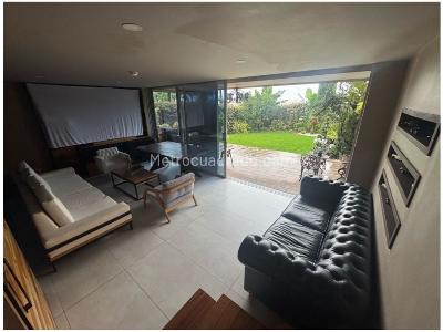 Casa de 3 alcobas en venta en El Poblado, Medellín, 223 m² · foto 11 de 20