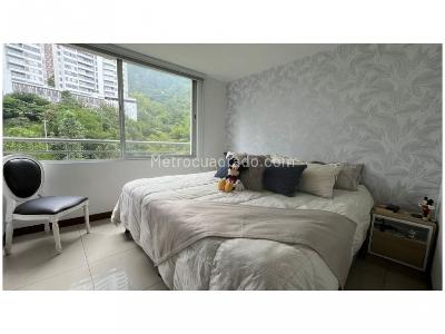 Apartamento de 2 alcobas en venta en El Poblado, Medellín, 78 m² · foto 4 de 14