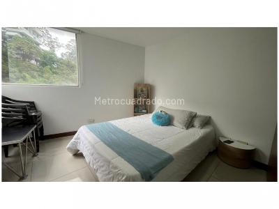 Apartamento de 2 alcobas en venta en El Poblado, Medellín, 78 m² · foto 6 de 14