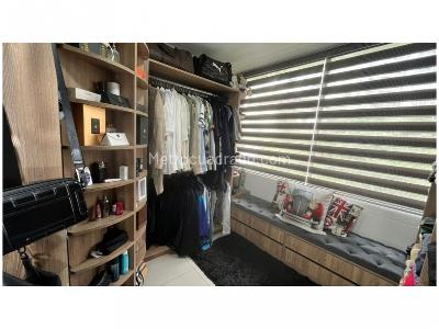 Apartamento de 2 alcobas en venta en El Poblado, Medellín, 78 m² · foto 9 de 14