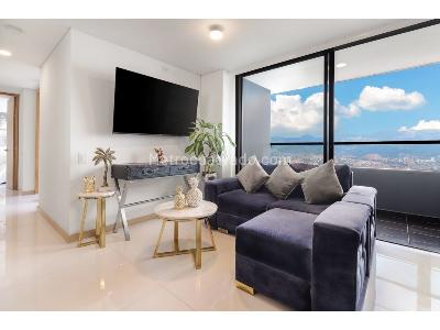 Apartamento de 3 alcobas en arriendo en El Poblado, Medellín, 90 m² · foto 4 de 16