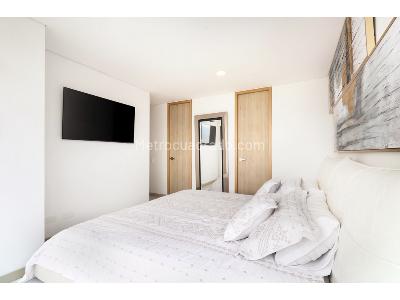 Apartamento de 3 alcobas en arriendo en El Poblado, Medellín, 90 m² · foto 9 de 16