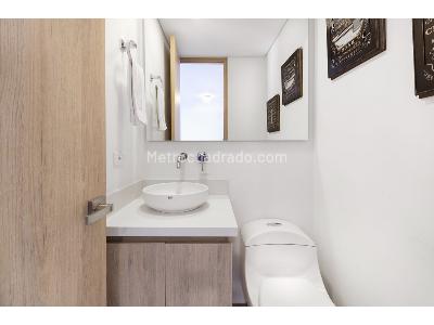 Apartamento de 3 alcobas en arriendo en El Poblado, Medellín, 90 m² · foto 10 de 16