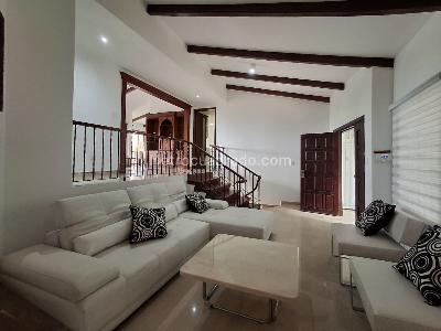 Casa de 5 alcobas en venta en Santa Monica Residential, Cali, 382 m² · foto 3 de 20