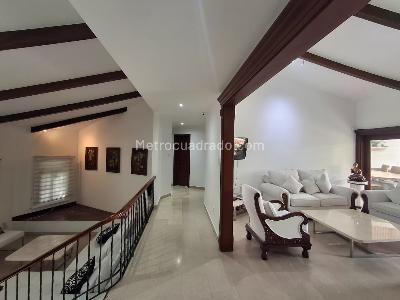 Casa de 5 alcobas en venta en Santa Monica Residential, Cali, 382 m² · foto 6 de 20