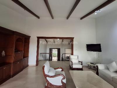 Casa de 5 alcobas en venta en Santa Monica Residential, Cali, 382 m² · foto 7 de 20