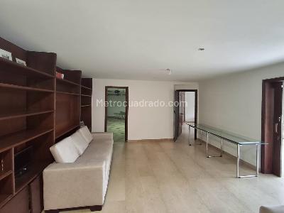 Casa de 5 alcobas en venta en Santa Monica Residential, Cali, 382 m² · foto 16 de 20