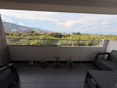 Apartamento de 3 alcobas en venta en La Flora, Cali, 112 m² · foto 2 de 20