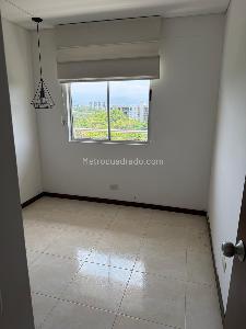 Apartamento de 3 alcobas en venta en Ciudad Jardin, Cali, 84 m² · foto 7 de 18