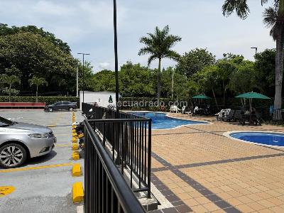 Apartamento de 3 alcobas en venta en Ciudad Jardin, Cali, 84 m² · foto 15 de 18