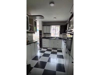 Casa en arriendo en Castropol, Medellín · foto 5 de 20