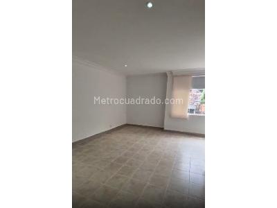 Casa en arriendo en Castropol, Medellín · foto 8 de 20