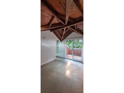 Casa en arriendo en Castropol, Medellín · foto 13 de 20