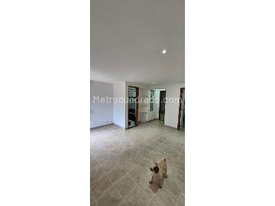 Casa en arriendo en Castropol, Medellín · foto 15 de 20