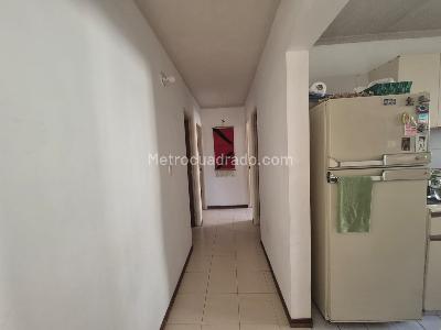 Apartamento de 3 alcobas en venta en Primero De Mayo, Cali, 68 m² · foto 12 de 20