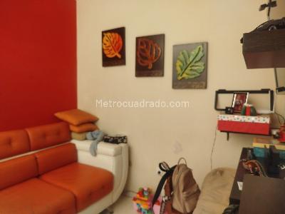 Casa de 4 alcobas en venta en Ciudad Cordoba, Cali, 240 m² · foto 3 de 15