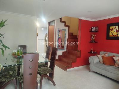 Casa de 4 alcobas en venta en Ciudad Cordoba, Cali, 240 m² · foto 4 de 15