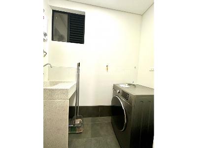 Apartamento de 2 alcobas en arriendo en El Poblado, Medellín, 62 m² · foto 8 de 13