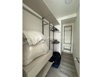 Apartamento de 2 alcobas en arriendo en El Poblado, Medellín, 62 m² · foto 10 de 13