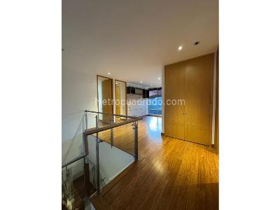 Casa de 3 alcobas en arriendo en Las Palmas, Medellín, 454 m² · foto 8 de 20