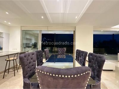 Casa de 5 alcobas en arriendo en Las Palmas, Medellín, 780 m² · foto 6 de 20