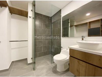 Apartamento en arriendo en Laureles, Medellín · foto 9 de 10
