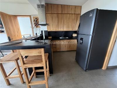 Apartamento de 2 alcobas en arriendo en Alto De Las Palmas, Medellín, 60 m² · foto 3 de 7