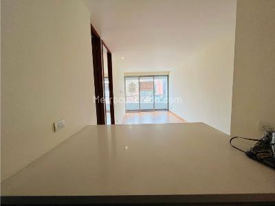 Apartamento de 1 alcoba en arriendo en El Poblado, Medellín, 56 m² · foto 4 de 19