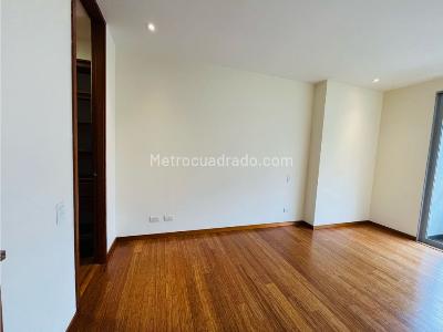 Apartamento de 1 alcoba en arriendo en El Poblado, Medellín, 56 m² · foto 5 de 19
