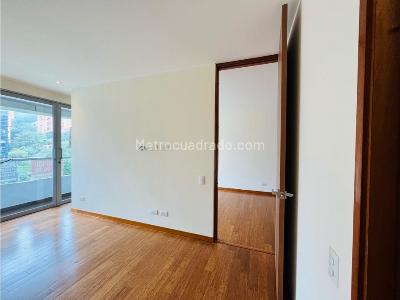 Apartamento de 1 alcoba en arriendo en El Poblado, Medellín, 56 m² · foto 7 de 19